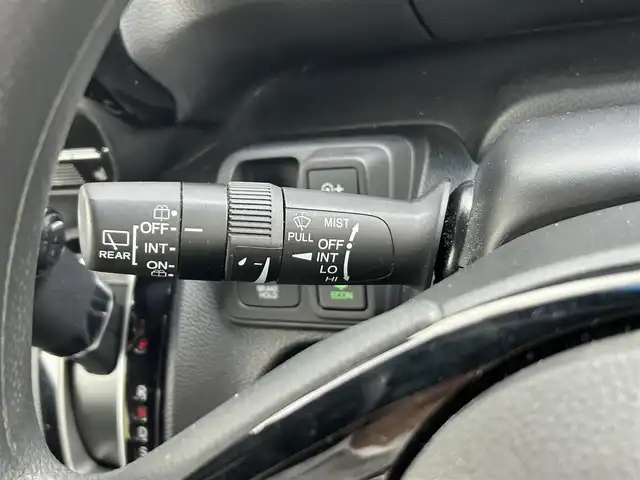 ホンダ Ｎ ＢＯＸ カスタム L 富山県 2023(令5)年 2.6万km プラチナホワイトパール ４WD/純正9インチナビ/フルセグTV/ＤＶＤ再生/Bluetooth/パワースライドドア/バックモニター/前後ドライブレコーダー/前席シートヒーター/衝突軽減ブレーキ/レーダークルーズコントロール/レーンキープアシスト/LEDオートライト/LEDフォグライト/シーケンシャルウィンカー/後方コーナーセンサー/プッシュスタート/ウインカーミラー/アイドリングストップ/ブレーキホールド/電動パーキングブレーキ/USBソケット/冬タイヤ付AW4本積み込み