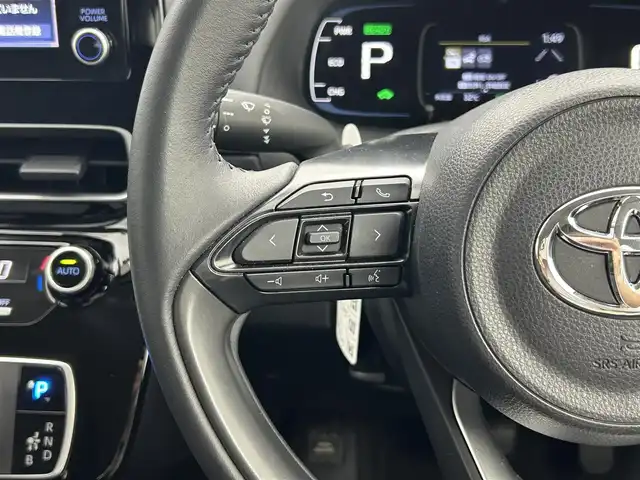 トヨタ アクア G 福井県 2024(令6)年 1.5万km プラチナホワイトパールマイカ 純正T-Connectナビ/Bluetooth/Miracast/USB/AM/FM/バックカメラ /Toyota Safety Sense/・レーントレーシングアシスト/・プリクラッシュセーフティ/・パーキングサポートブレーキ/・クリアランスソナー/・ロードサインアシスト/クルーズコントロール/ビルトインETC/LED/オートライト /ライトレベライザー /ウィンカー・電動格納式ミラー/プッシュスタート /革巻きステアリング/ステアリングリモコン/ステアリングチルド機構/