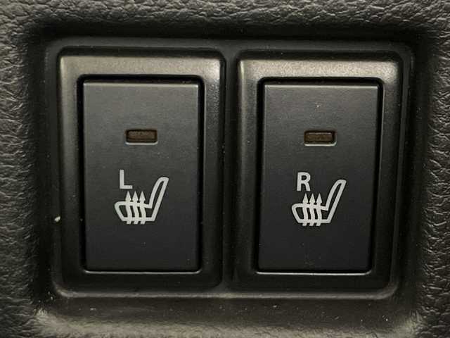 スズキ スペーシア ギア HYBRID XZ 神奈川県 2021(令3)年 4.2万km アクティブイエロー/ガンメタリック2トーン スズキセーフティサポート/SDナビ/Bluetooth/フルセグ/CD DVD/バックカメラ/シートヒーター/両側パワースライドドア/アイドリングストップ/コーナーセンサー/革巻きステアリング/ステアリングスイッチ/オートライト/ETC/ドライブレコーダー/スマートキー/プッシュスタート/スペアキー/プッシュスタート/LEDヘッドライト/フォグランプ/ルーフレール/純正フロアマット/純正バイザー