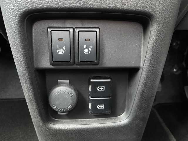 スズキ ハスラー Jスタイル Ⅱ 群馬県 2023(令5)年 1.2万km アーバンブラウンパールメタリック/ソフトベージュ2トーン 社外メモリナビ/（CD/DVD/BluetoothAudio）/バックカメラ/セーフティサポート/・デュアルカメラブレーキサポート/・誤発進抑制機能/・車線逸脱抑制機能/・車線逸脱警報機能/・ふらつき警報機能/・先行車発進お知らせ機能/・アダプティブクルーズコントロール/・ハイビームアシスト/・標識認識機能/・後退時ブレーキサポート/・後方誤発進抑制機能/シートヒーター/コーナーセンサー/ステアリングリモコン/プッシュスタート/アイドリングストップ/ウィンカーミラー/ETC/前後ドライブレコーダー/純正フロアマット/保証書・取説・スペアキー