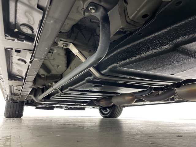 トヨタ ヴォクシー ZS 煌Ⅲ 道央・札幌 2020(令2)年 7.2万km ブラック ・４WD/・純正10インチナビ（TV&BT&CD&DVD&SD)/・バックカメラ/・純正12インチフリップダウンモニター/・トヨタセーフティーセンス/・レーダークルーズコントロール/・衝突軽減/・クリアランスソナー/・両側パワースライドドア/・社外前後ドライブレコーダー/・ビルドインETC（2.0）/・ハーフレザーシート/・LEDヘッドライト/・オートマチックハイビーム/・オートライト/・スマートキー/・スペアキー/・純正16インチAW