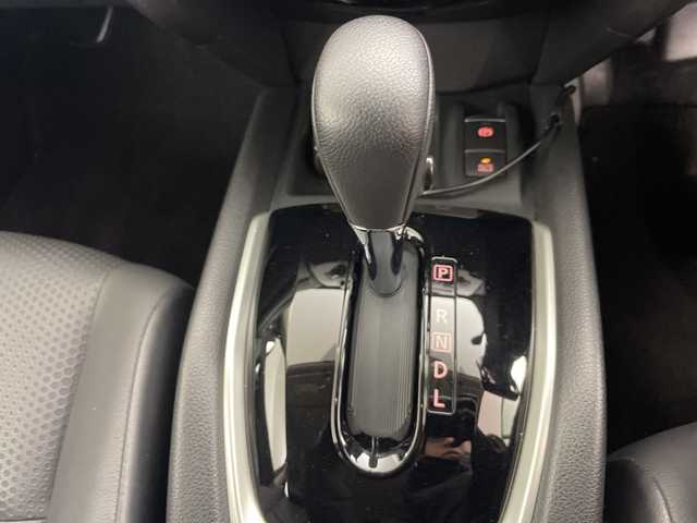 日産 エクストレイル 20Xi 道央・札幌 2019(令1)年 2.4万km ダイヤモンドブラック ・４ＷＤ　/プロパイロット　/・エマージェンシーブレーキ/・アラウンドビューモニター　/・社外ナビ（型式：MDV-5706W）/・DVD.CD.SD.BT.フルセグ/・フルセグTV/・パワーバックドア/・LEDヘッドライト/・インテリジェントルームミラー/・ブラインドスポットモニター　/・スマートキー　/・エンジンスタートボタン　/・ヒーテッドドアミラー　/・スペアキー　/・ETC