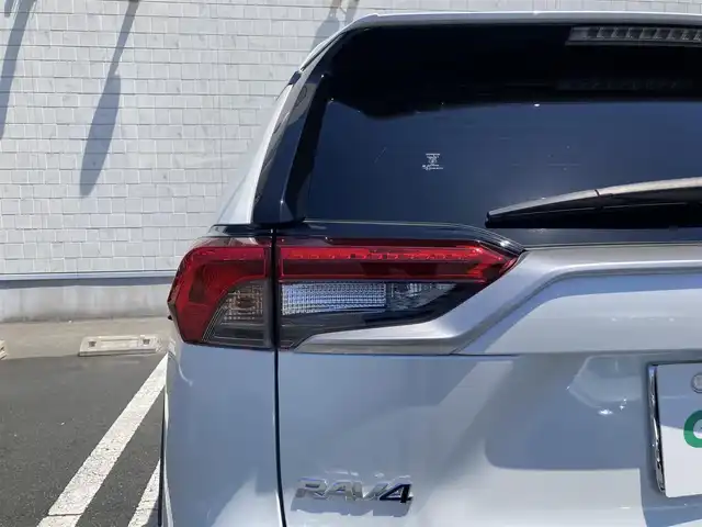 トヨタ ＲＡＶ４ ハイブリットG 静岡県 2023(令5)年 3.9万km プラチナホワイトパールマイカ Toyota Safety Sense/純正10.5インチナビ/　AM FM Bluetooth USB AppleCarPlay AndroidAuto/フルセグTV/ビルトインETC2.0/アラウンドビューモニター/LEDオートヘッドライト/レーダークルーズコントロール/ブラックレザーシート/シートヒーター/シートベンチレーション(前席)/パワーシート(運転席)/モデリスタフルエアロ/ワンオーナー/ムーンルーフ