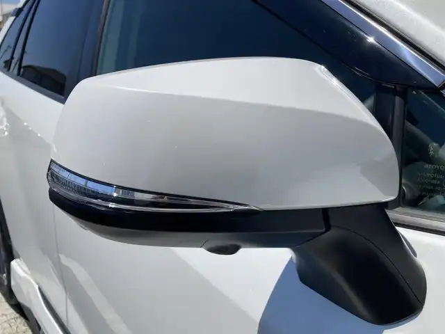 トヨタ ＲＡＶ４ ハイブリットG 静岡県 2023(令5)年 3.9万km プラチナホワイトパールマイカ Toyota Safety Sense/純正10.5インチナビ/　AM FM Bluetooth USB AppleCarPlay AndroidAuto/フルセグTV/ビルトインETC2.0/アラウンドビューモニター/LEDオートヘッドライト/レーダークルーズコントロール/ブラックレザーシート/シートヒーター/シートベンチレーション(前席)/パワーシート(運転席)/モデリスタフルエアロ/ワンオーナー/ムーンルーフ