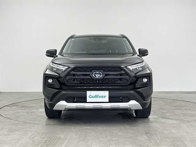 トヨタ ＲＡＶ４ ハイブリッド アドベンチャー 三重県 2022(令4)年 2.2万km アティチュードブラックマイカ 禁煙車/純正ナビ/BT/Miracast/USB/全方位カメラ/サンルーフ/プリクラッシュセーフティ/レーンキープアシスト/ブラインドスポットモニター/クリアランスソナー/レーダークルーズコントロール/デジタルインナーミラー/シートヒーター/ベンチレーション/パワーシート/ドライブレコーダー（前後）/オートハイビーム/オートブレーキホールド
