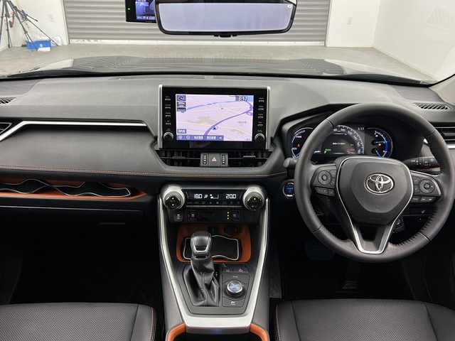 トヨタ ＲＡＶ４ ハイブリッド アドベンチャー 三重県 2022(令4)年 2.2万km アティチュードブラックマイカ 禁煙車/純正ナビ/BT/Miracast/USB/全方位カメラ/サンルーフ/プリクラッシュセーフティ/レーンキープアシスト/ブラインドスポットモニター/クリアランスソナー/レーダークルーズコントロール/デジタルインナーミラー/シートヒーター/ベンチレーション/パワーシート/ドライブレコーダー（前後）/オートハイビーム/オートブレーキホールド