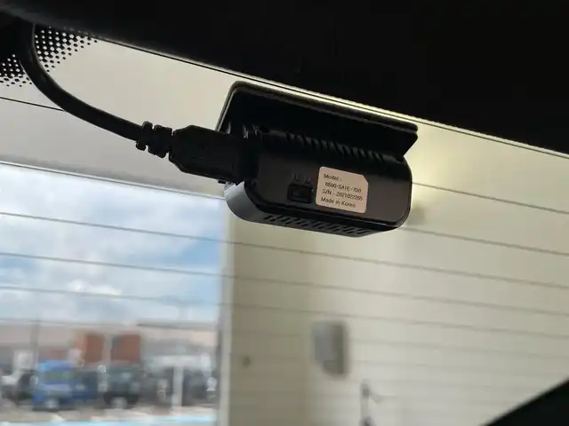 ＢＭＷ ３２０ｄ xDrive Mスポーツ 大分県 2022(令4)年 8.7万km ミネラルホワイト 純正ナビ/（Bluetooth/AM/FM/apple car play)/衝突軽減ブレーキ/アダプティブクルーズコントロール/レーンキープアシスト/ハーフレザーシート/前席パワーシート/運転席ポジションメモリー/前席シートヒーター/全方位バックカメラ/前後ドライブレコーダー/LEDヘッドライト/オートライト/フロント/リアフォグライト/純正1８インチAW/純正フロアマット/パドルシフト/パークディスタンスコントロール/オートブレーキホールド/電動パーキングブレーキ/ミラーETC/保証書・取扱説明書