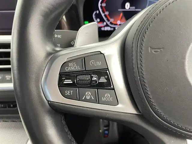 ＢＭＷ ３２０ｄ xDrive Mスポーツ 大分県 2022(令4)年 8.7万km ミネラルホワイト 純正ナビ/（Bluetooth/AM/FM/apple car play)/衝突軽減ブレーキ/アダプティブクルーズコントロール/レーンキープアシスト/ハーフレザーシート/前席パワーシート/運転席ポジションメモリー/前席シートヒーター/全方位バックカメラ/前後ドライブレコーダー/LEDヘッドライト/オートライト/フロント/リアフォグライト/純正1８インチAW/純正フロアマット/パドルシフト/パークディスタンスコントロール/オートブレーキホールド/電動パーキングブレーキ/ミラーETC/保証書・取扱説明書