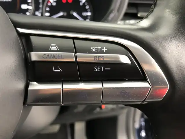 マツダ ＣＸ－３０ XD プロアクティブツーリングセレクション 愛知県 2023(令5)年 4.8万km ディープクリスタルブルーマイカ 360°セーフティパッケージ/　　・360°ビューカメラ/　　・ドライバーモニタリング/スマートブレーキサポートシステム/レーンキープアシスト/ダイナミックスタビリティコントロールシステム/パーキングセンサー/ブラインドスポットモニター/ヘッドアップディスプレイ/ドライブレコーダー/純正8.8インチディスプレイ/　　CD/DVD/BT/フルセグ/ETC/革巻きステアリング/ステアリングリモコン/ステアリングヒーター/パワーシート（D席）/シートポジションメモリ機能（D席）/シートヒーター（前席）/パワーバックドア/純正LEDヘッドライト/フォグランプ/純正18インチアルミホイール