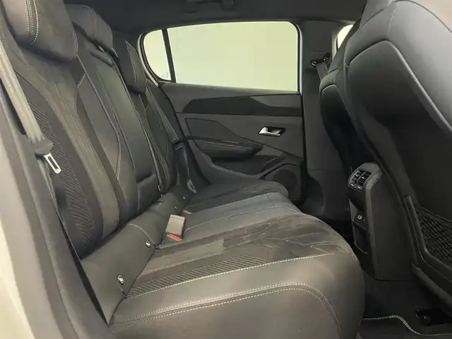 プジョー ３０８ GT ブルーHDi 熊本県 2023(令5)年 2.5万km パール ワンオーナー/純正ナビ/AppleCarPlay/360°カメラ/アクティブセーフティ/ACC/BSM/LKA/ハーフレザー/D席Pシート/前席シートH/ETC/純正18インチAW
