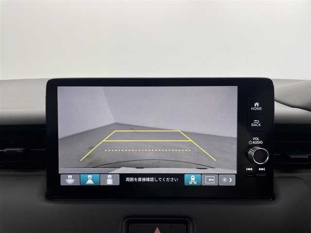 ホンダ ヴェゼル ハイブリッド e:HEV Z 群馬県 2021(令3)年 6万km プレミアムサンライトホワイトパール サイドステップガーニッシュ/置くだけ充電/パドルシフト/カーテンエアバッグ/===============/ワンオーナー/ホンダセンシング/　・衝突軽減ブレーキ/　・先行車発進お知らせ機能/　・路外逸脱抑制機能/　・標識認識機能/　・アダプティブクルーズコントロール/　・車線維持支援システム/　・トラフィックジャムアシスト/　・ブラインドスポットインフォメーション/　・誤発進抑制機能/　・後退出庫サポート/　・オートハイビーム/Honda Conected　9インチディスプレイ/　FM/AM/Bluetooth/TV/バックカメラ/前後ドライブレコーダー/ハンズフリーアクセスパワーテールゲート/ダウンヒルコントロール/前後コーナーセンサー/前席シートヒーター/純正18インチAW/純正フロアマット/スペアキー/保証書/取扱説明書