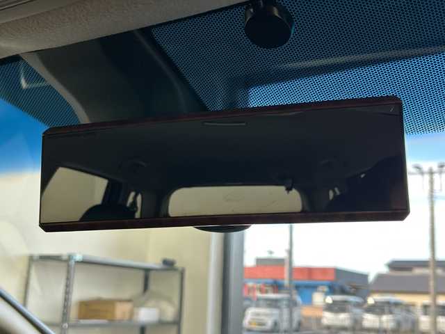 ホンダ シャトル ハイブリッド Z 奈良県 2017(平29)年 2.7万km クリスタルブラックパール 純正ギャザーズナビ/フルセグ CD DVD BT MSV AUX/バックカメラ/ビルトインETC/クルーズコントロール/車両接近通報告知/衝突軽減ブレーキ/ハーフレザーシート/シートヒーター/パドルシフト/LEDヘッドライト/オートライト/電動格納ミラー/スマートキー