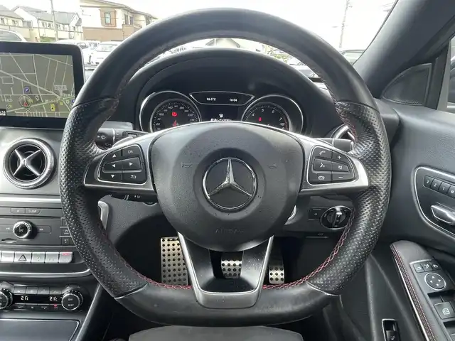 メルセデス・ベンツ ＣＬＡ１８０ Sブレイク　スポーツ 埼玉県 2016(平28)年 3万km カバンサイトブルー 黒ハーフレザーシート/純正HDDナビ/(Bluetooth/USB/CD/DVD/フルセグ)/バックカメラ/Ａｐｐｌｅ　Ｃａｒ　Ｐｌａｙ/アダプティブクルーズコントロール/ブラインドスポットモニター/シートヒーター/ＬＥＤヘッドライト/ＥＴＣ