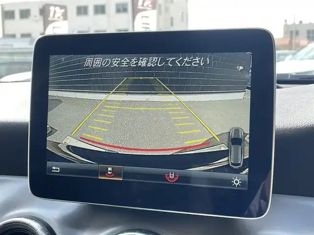 メルセデス・ベンツ ＣＬＡ１８０ Sブレイク　スポーツ 埼玉県 2016(平28)年 3万km カバンサイトブルー 黒ハーフレザーシート/純正HDDナビ/(Bluetooth/USB/CD/DVD/フルセグ)/バックカメラ/Ａｐｐｌｅ　Ｃａｒ　Ｐｌａｙ/アダプティブクルーズコントロール/ブラインドスポットモニター/シートヒーター/ＬＥＤヘッドライト/ＥＴＣ