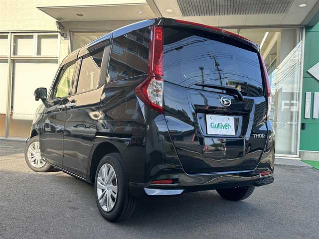 ダイハツ トール G 高知県 2021(令3)年 2.4万km ブラックマイカメタリック 社外ナビ/(Bluetooth/CD/USB/ワンセグ)/ETC/アラウンドビューモニター/前後ドライブレコーダー/両側パワースライドドア/オートライト/LEDヘッドライト/プッシュスタート/スマートキー/スペアキー1本/アイドリングストップ/純正フロアマット/ドアバイザー/横滑り防止装置/盗難防止装置/衝突被害軽減ブレーキ/純正ホイールキャップ/オートリトラクタブルミラー/リアロールサンシェード/ヘッドランプレベライザー