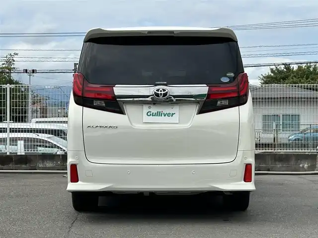 トヨタ アルファード S Aパッケージ 福岡県 2017(平29)年 4.9万km ラグジュアリーホワイトパールクリスタルシャインガラスフレーク 純正9型SDナビ(フルセグTV/CD/DVD/BT)バックカメラ後席フリップダウンモニターレーダークルコンコーナーセンサー電動リアゲート両側パワスラドラレコETCオットマン純正LEDヘッドライト純正フロアマット純正アルミホイール18インチスマートキープッシュスタート