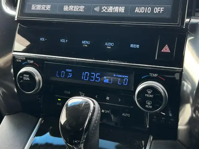 トヨタ アルファード S Aパッケージ 福岡県 2017(平29)年 4.9万km ラグジュアリーホワイトパールクリスタルシャインガラスフレーク 純正9型SDナビ(フルセグTV/CD/DVD/BT)バックカメラ後席フリップダウンモニターレーダークルコンコーナーセンサー電動リアゲート両側パワスラドラレコETCオットマン純正LEDヘッドライト純正フロアマット純正アルミホイール18インチスマートキープッシュスタート
