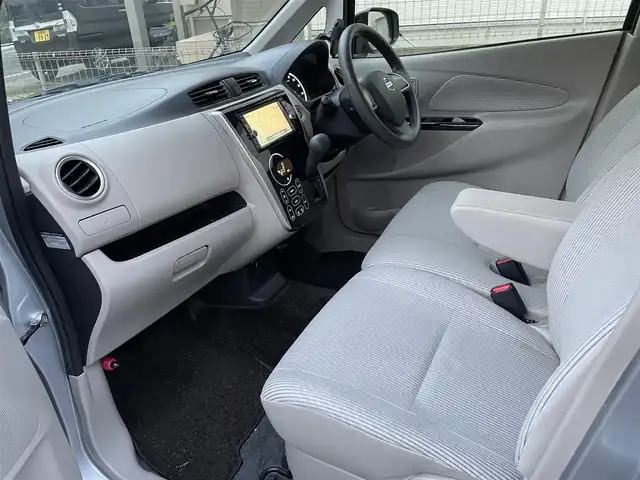 日産 デイズ X Vセレ +SeftyⅡ 福岡県 2015(平27)年 3.5万km クールシルバー ワンオーナー/純正ディーラーナビ/・Bluetooth/・フルセグTV/・CD/DVD/・SD/・USB/・AUX/アラウンドビューモニター/プリクラッシュセーフティー/アイドリングストップ/横滑り防止システム/ETC/電動格納ミラー/純正フロアマット/プッシュスタート/保証書/取扱説明書