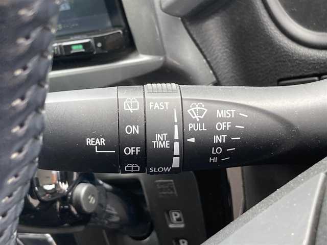 スズキ ソリオ バンディット HV MV Dカメラ ブレーキS 鳥取県 2018(平30)年 5.5万km ピュアホワイトP 登録時走行距離：54261km/4WD/ディーラー純正ケンウッド製8型メモリナビ/　CD DVD BT フルセグTV/バックカメラ/パワースライドドア/デュアルカメラブレーキサポート/クルーズコントロール/LEDヘッドライト/オートライト/フォグランプ/シートヒーター/ロールサンシェード/ISOFIX/シート下収納/革巻きステアリング/ステアリングスイッチ/プッシュスタート/スマートキー/スペアキー/新車時保証書