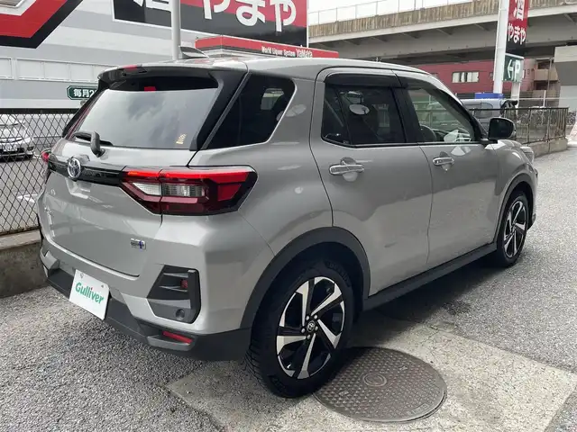 トヨタ ライズ Z 千葉県 2024(令6)年 0.5万km スムースグレーマイカメタリック ワンオーナー/保証書/取説/距離4753km/純正9インチディスプレイオーディオ/Apple CarPlay/Android Auto/フルセグTV/Bluetooth/360°モニター/スマートアシスト/衝突回避支援/レーンキープコントロール/アダプティブクルーズコントロール/ブラインドスポットモニター/オートホールド/パーキングアシスト/前席シートヒーター/社外前後ドライブレコーダー/純正17インチAW（オールシーズンタイヤ）/スペアキー　1本/ETC