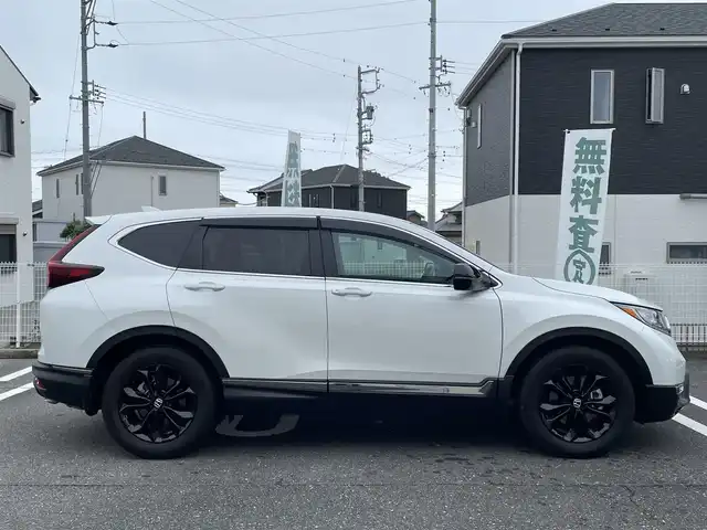 ホンダ ＣＲ－Ｖ ハイブリッド e:HEV EX ブラックED 三重県 2022(令4)年 1.7万km プラチナホワイトパール 登録時16498km/ワンオーナー/SR/黒革シート/禁煙車/純正ナビ/（AM/FM/TV/Bluetooth/CD/DVD）/フルセグTV/バックカメラ/ビルトインETC2.0/レーダークルーズコントロール/ステアリングスイッチ/パドルシフト/オートライト/シートメモリー/パワーシート/シートヒーター/ステアリングヒーター/パワーバックドア/ドラレコ/衝突軽減システム/レーンキープアシスト/コーナーセンサー/BSM/純正フロアマット/純正アルミ/プッシュスタート/スペアキー