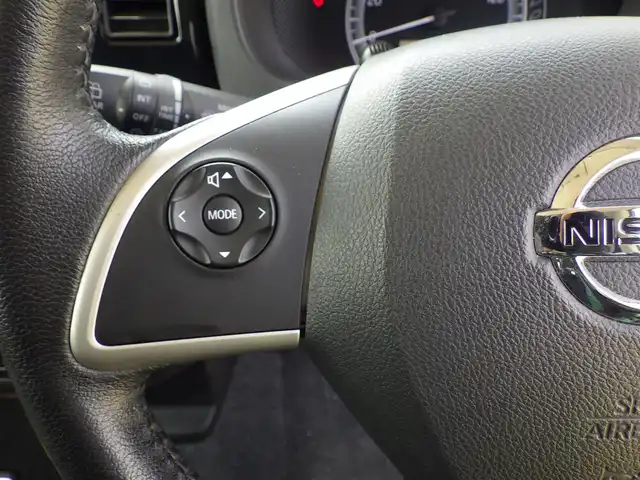 日産 デイズ ルークス X Vセレクション 千葉県 2018(平30)年 2.2万km ピンクゴールドM エマージェンシーブレーキ/両側パワースライドドア/純正メモリーナビ/ワンセグTV/【CD再生機能　Bluetooth接続】/アラウンドビューモニター/革巻きステアリング/ステアリングスイッチ/純正14インチアルミホイル/インテリジェントキー