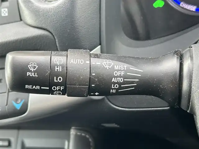 レクサス ＣＴ 200h Fスポーツ 茨城県 2012(平24)年 6.8万km プラチナムシルバーメタリック 純正ナビ/　(FM/AM/BT/TV/HDD)/バックカメラ/サンルーフ/クルーズコントロール/ETC/ハーフレザーシート/シートヒーター(D/N席)/社外AW