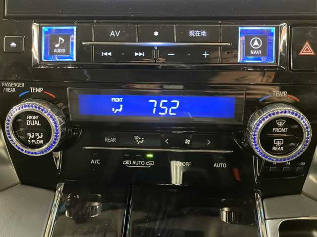 トヨタ アルファードハイブリット SR 道央・札幌 2019(令1)年 3.7万km ホワイトパールクリスタルシャイン /4WD//ALPINE製フルセグナビ/（CD/DVD/FM/AM/BT/SD）//TEIN製EDFG車高調//社外21インチアルミホイール/（WORKS VS）//純正エンジンスターター//スペアキー1本//イグラアラーム//オートライト//オートハイビーム//プリクラッシュセーフティ//クルーズコントロール//シートエアコン//シートメモリ//TRDエアロ//シグネチャーイルミブレード//シーケンシャルウィンカー//リアパワーゲート//フリップダウンモニター//オットマン//カーアロマディフューザー//デジタルインナーミラー//両側スライドドア//ドアバイザー//ABS//横滑り防止装置