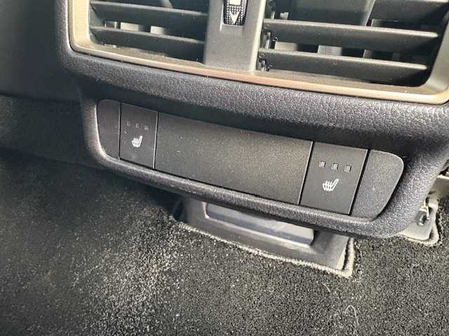 レクサス ＮＸ 300 バージョンL 大阪府 2020(令2)年 2.5万km ソニッククォーツ サンルーフ/純正10型ナビ/全方位カメラ/レクサスセーフティシステム/BSM/電動リアゲート/パワーシート/シートヒーター/シートクーラー/レザーシート/三眼LEDヘッドライト/パドルシフト/スマートキー