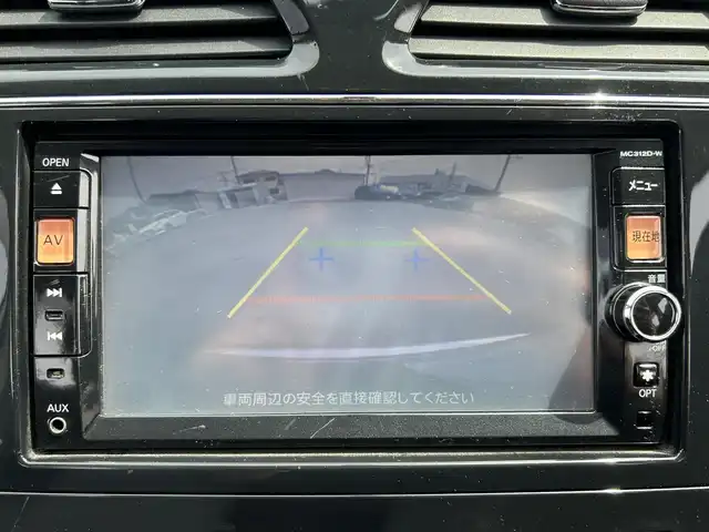 日産 セレナ ハイウェイスター Sハイブリッド 愛知県 2013(平25)年 5.7万km ブリリアントシルバー 純正ナビ/（CD/DVD/フルセグ/Bluetooth/FM/AM）/クルーズコントロール/バックカメラ/片側パワースライドドア/ビルトインETC/スペアキー1本/保証書/取扱説明書