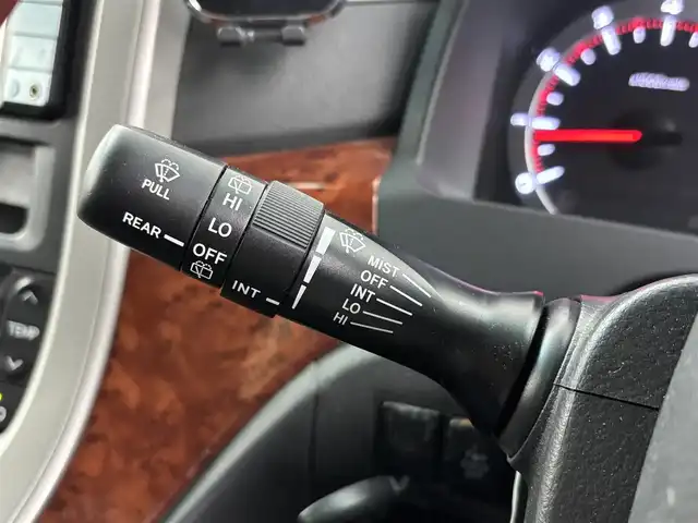 トヨタ ヴェルファイア 2．4Z プラチナセレクションⅡ 埼玉県 2011(平23)年 6.4万km グレーメタリック 純正ナビ/(Bluetooth/CD/DVD/AM/FM)/地デジフルセグ/後席フリップダウンモニター/全方位カメラ/前後ドライブレコーダー　/ビルトインＥＴＣ　/クルーズコントロール/オットマン/パワーバックドア/プッシュスタート/両側電動スライドドア/純正フロアマット　/ドアバイザー/純正18インチアルミホイール