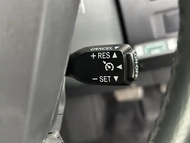 トヨタ ヴェルファイア 2．4Z プラチナセレクションⅡ 埼玉県 2011(平23)年 6.4万km グレーメタリック 純正ナビ/(Bluetooth/CD/DVD/AM/FM)/地デジフルセグ/後席フリップダウンモニター/全方位カメラ/前後ドライブレコーダー　/ビルトインＥＴＣ　/クルーズコントロール/オットマン/パワーバックドア/プッシュスタート/両側電動スライドドア/純正フロアマット　/ドアバイザー/純正18インチアルミホイール