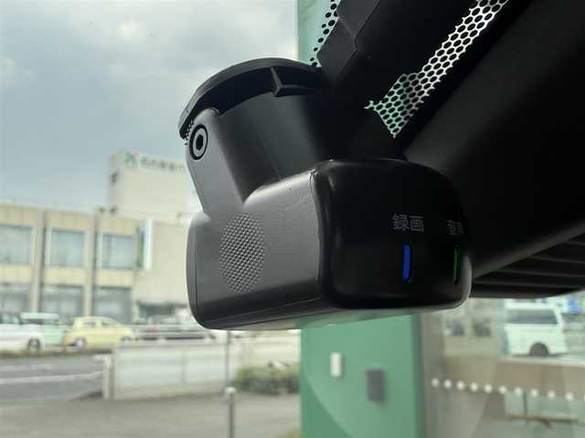 日産 マーチ ボレロ 愛知県 2022(令4)年 0.3万km ナイトベールパープル /禁煙//ワンオーナー//純正メモリナビ//純正ナビ連動ドライブレコーダー//フルセグ/CD/BT/SD/USB/iPod/AUX//バックカメラ//ETC//純正14AW//スペアタイヤ//オートライト//レベライザー//オートリトラミラー//アイドリングストップ//革巻きステアリング//クリアランスソナー//セキュリティ＆セーフティパックエントリー//インテリジェントエマージェンシーブレーキ//踏み間違い防止アシスト//LDW//横滑り防止//純正ドアバイザー//純正フロアマット//スマートキー//プッシュスタート//ISOFIX//ディーラー記録簿R4-R7