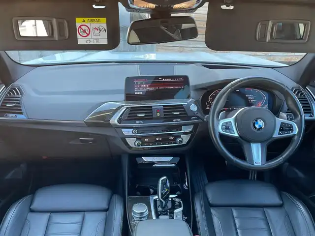 ＢＭＷ Ｘ３ xDrive20d Mスポーツ 青森県 2020(令2)年 3.4万km アルピンホワイトⅢ 4WD/サンルーフ/ハーマンカードンサウンド/純正ナビ/（TV・Bluetooth・AppleCarPlay）/全方位カメラ/パーキングアシスト/アダプティブクルーズコントロール/レーンキープアシスト/衝突警告/車線変更警告/側面衝突警告/黒革シート/シートヒーター/メモリー付パワーシート（D席）/ヘッドアップディスプレイ/バーチャルコックピット/WAC/LEDライト/オートライト/ドライブレコーダー/ウインカーミラー/ETC一体型ミラー/ブラックルーフレール/ワイヤレス充電/エアバック　W/サイド/カーテン/電動パーキングブレーキ/オートホールド/ダウンヒルアシスト/ABS/横滑り防止機能/盗難防止/プッシュスタート/スマートキーX2/保証書/取扱説明書