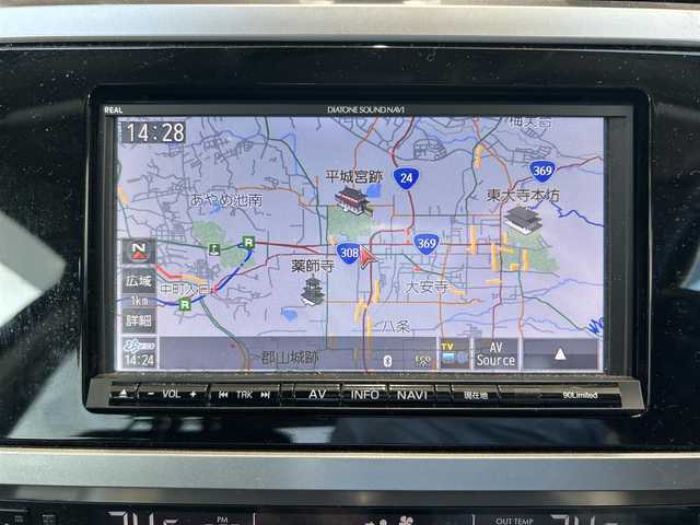 スバル アウトバック リミテッド 道央・札幌 2015(平27)年 11.8万km アイスシルバーメタリック (株)IDOMが運営する【じしゃロン札幌豊平店】の自社ローン対象車両になります。こちらは現金ご利用時の価格です。/自社ローンご希望の方は別途その旨お申付け下さい。/ワンオーナー/4WD/レザーシート/純正ナビ・TV/（BT/DVD/CD）/バックカメラ/パドルシフト/ルーフレール/シートヒータ/パワーシート/メモリーシート/純正アルミ/電動リアゲート/純正フロアマット/追従式クルコン/保証書/取扱説明書