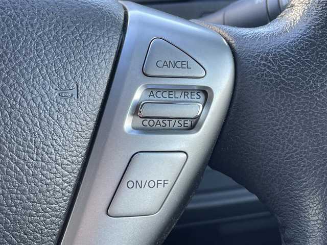 日産 セレナ HWS S HV Vセレ +Sefty 東京都 2015(平27)年 7.8万km ダイヤモンドブラック 純正ナビ　/ＣＤ　/ＤＶＤ　/Ｂｌｕｅｔｏｏｔｈ　/フルセグＴＶ　/バックカメラ　/両側電動スライドドア　/ドライブレコーダー　/後席モニター　/ビルトインＥＴＣ　/ドアバイザー　/フォグランプ　/衝突被害軽減システム