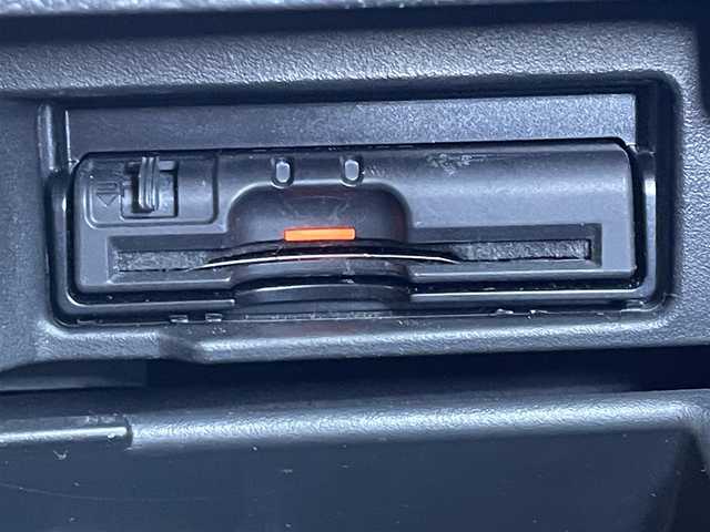 日産 セレナ HWS S HV Vセレ +Sefty 東京都 2015(平27)年 7.8万km ダイヤモンドブラック 純正ナビ　/ＣＤ　/ＤＶＤ　/Ｂｌｕｅｔｏｏｔｈ　/フルセグＴＶ　/バックカメラ　/両側電動スライドドア　/ドライブレコーダー　/後席モニター　/ビルトインＥＴＣ　/ドアバイザー　/フォグランプ　/衝突被害軽減システム