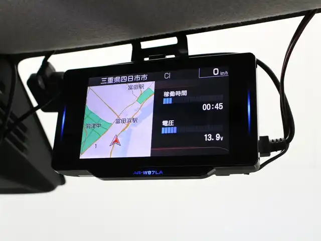 スズキ スイフト スポーツ 三重県 2023(令5)年 1.7万km ピュアホワイトP セーフティサポート /アイドリングストップ/純正8インチSDナビ・地デジTV/・DVD/CD/・Bluetooth/全方位ミニター用カメラパッケージ/バックソナー/アダプティブクルーズコントロール/ブラインドスポットモニター/シートヒーター/セルスターGPSレーダー探知機/ビルトインETC/純正17インチアルミホイール/純正エアロ/LEDヘッドランプ/・オートライト/ハイビームアシスト/フロントフォグランプ/プッシュエンジンスタート/スマートキー×2/新車時保証書/取扱説明書