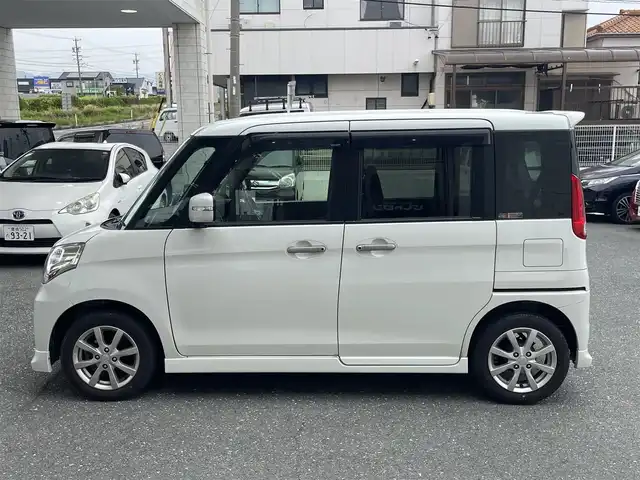 スズキ スペーシア X リミテッド 愛知県 2015(平27)年 4万km パールホワイト (株)IDOMが運営する【じしゃロン豊川店】の自社ローン専用車両になります。こちらは現金またはオートローンご利用時の価格です。自社ローンご希望の方は別途その旨お申付け下さい/ 純正メモリナビ/　◯ CD再生機能/　◯ DVD再生機能/　◯ フルセグTV/　◯ BT対応/ ステアリングスイッチ/ ETC/ プッシュスタート/ 両側パワースライドドア/ 前席シートヒーター/ ドアバイザー/ オートライト/ 純正フロアマット