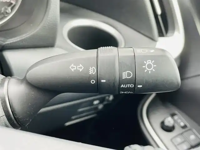 トヨタ ノア S－G 熊本県 2022(令4)年 4.5万km アティチュードブラックマイカ 純正ディスプレイオーディオ/・AM/FM/CD/DVD/BT/USB/HDMI/・Miracast/・フルセグTV/・バックカメラ/トヨタセーフティセンス/・レーンディーパーチャーアラート/・プリクラッシュセーフティ/・パーキングサポートブレーキ/・ロードサインアシスト/・クリアランスソナー/・オートマチックハイビーム/・レーダークルーズコントロール/前後ドライブレコーダー/片側パワースライドドア/革巻きステアリング/・ステアリングスイッチ/ETC2.0/電動パーキングブレーキ/オートホールドブレーキ/オートライト/・LEDヘッドライト/社外フロアマット/社外ドアバイザー/社外アルミホイール/シートカバー/後席ロールサンシェード/電動格納ミラー/・ウインカーミラー/プッシュスタート/スペアキー