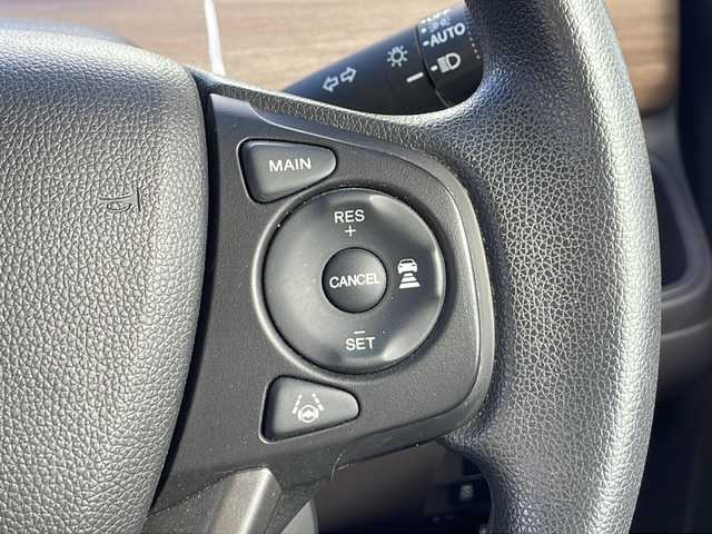 ホンダ フリード G ホンダセンシング 沖縄県 2020(令2)年 4.5万km プラチナホワイトパール 純正７インチナビ/ (AM/FM/CD/DVD/BT)/フルセグＴＶ　/バックモニター/両側パワースライドドア　/ホンダセンシング/クルーズコントロール　/衝突軽減システム/アイドリングストップ　/オートライト/プッシュスタート/純正フロアマット/スマートキー/スペアキー/ＥＴＣ