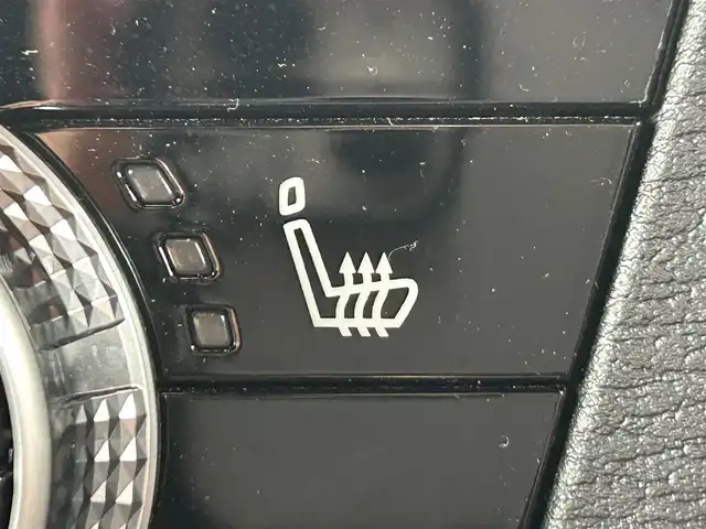 三菱 アウトランダー ＰＨＥＶ P 岡山県 2022(令4)年 2.3万km ブラックダイヤモンド サンルーフ/純正ナビ/（AM.FM.BT.CarPlay.）/全方位カメラ/バックカメラ/パワーバックドア/テレビキャンセラー/マイパイロット/BOSEプレミアムサウンド/AC1500w/ETC2.0/純正20インチアルミホイール/ステアリングヒーター/前席パワーシート/前席シートヒーター