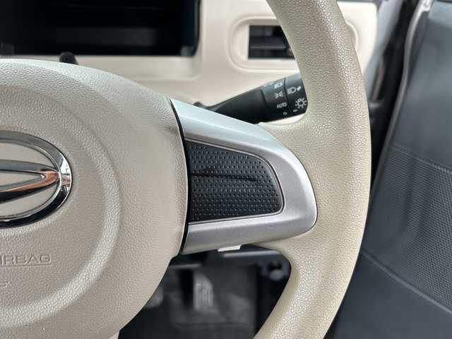 ダイハツ ムーヴ キャンバス X LTD SA Ⅱ 広島県 2017(平29)年 5万km スムースグレーマイカメタリック/ファイアークォーツレッドメタリック 2トーン 禁煙/スマートアシストII/・衝突軽減/・車線逸脱警報/・誤発進抑制制御/・先行車発進お知らせ/純正ナビ/・フルセグTV/CD/DVD/Bluetooth/パノラマモニター/両側パワースライドドア/ステアリングスイッチ/オートライト/スマートキー/プッシュスタート/純正ドアバイザー/純正フロアマット/アイドリングストップ