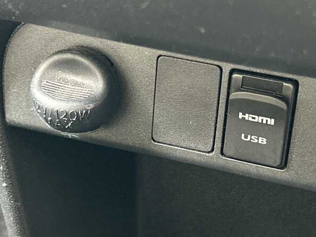 ダイハツ ムーヴ キャンバス X LTD SA Ⅱ 広島県 2017(平29)年 5万km スムースグレーマイカメタリック/ファイアークォーツレッドメタリック 2トーン 禁煙/スマートアシストII/・衝突軽減/・車線逸脱警報/・誤発進抑制制御/・先行車発進お知らせ/純正ナビ/・フルセグTV/CD/DVD/Bluetooth/パノラマモニター/両側パワースライドドア/ステアリングスイッチ/オートライト/スマートキー/プッシュスタート/純正ドアバイザー/純正フロアマット/アイドリングストップ