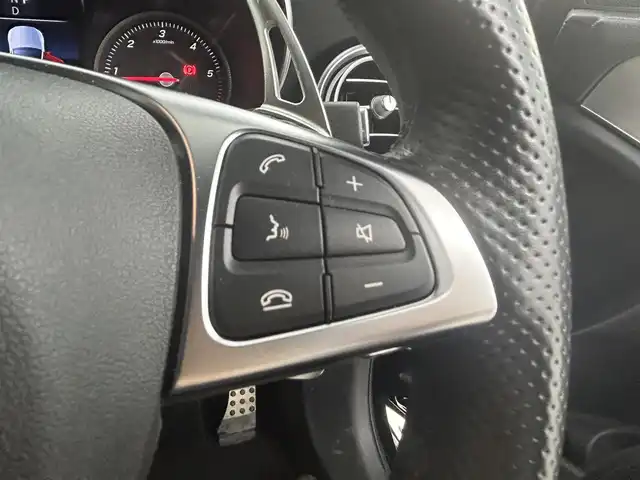 メルセデス・ベンツ ＧＬＣ２２０ d 4マチック クーペ スポーツ 本革 道央・札幌 2018(平30)年 4.2万km 黒 ・4WD/・サンルーフ/・Burmesterオーディオ/・純正メモリナビ/・アラウンドビューモニター/・CD/DVD/BT/USB/SD/フルセグ/・前後ドライブレコーダー/・ビルトインETC/・レーダークルーズコントロール/・ステアリングパイロット/・ダイナミックセレクト/・純正ランニングボード/・パドルシフト/・社外レーダー探知機（ユピテルZ270Csd）/・LEDヘッドライト/・社外19インチアルミホイール（BBS　CI-R）/・レザーシート/・D＋N席シートメモリー/・全席シートヒーター