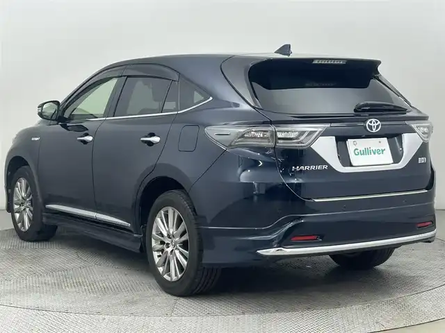 トヨタ ハリアー ハイブリッド プレミアム アドバンスドP 道央・札幌 2016(平28)年 7.7万km ブラッキッシュアゲハガラスフレーク ・４WD/・モデリスタエアロ/・MOP８インチSDナビ/　CD/DVD/USB/SD/BT/フルセグTV/・TV-Kit/・ステアリングスイッチ/・パノラミックビューモニター/・ビルトインETC/・アダプティブクルーズコントロール/・衝突軽減被害ブレーキ/・レーンキープアシスト/・クリアランスソナー/・アイドリングストップ/・横滑り防止装置/・ABS/・オートマチックハイビーム/・オートライト/・LEDヘッドライト/・フォグランプ/・パワーバックドア/・ハーフレザーシート/・D席パワーシート/・純正フロアマット/・プッシュスタート/・スマートキー/・取/保/記