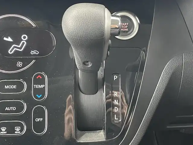 日産 デイズ ルークス ハイウェイスター Gターボ 滋賀県 2018(平30)年 3万km ブラック 純正SDナビ/・フルセグTV/FM/AM/CD/DVD/・Bluetooth/SD/AUX/全方位カメラ/革巻きステアリング/両側パワースライドドア/クルーズコントロール/エマージェンシーブレーキ/横滑り防止装置/盗難防止装置/LEDヘッドライト/オートライト/オートハイビーム/フォグランプ/電格ウィンカーミラー/ベンチシート/プッシュスタート/スマートキー/アイドリングストップ/リアサーキュレーター