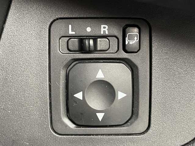 日産 デイズ ルークス ハイウェイスター Gターボ 滋賀県 2018(平30)年 3万km ブラック 純正SDナビ/・フルセグTV/FM/AM/CD/DVD/・Bluetooth/SD/AUX/全方位カメラ/革巻きステアリング/両側パワースライドドア/クルーズコントロール/エマージェンシーブレーキ/横滑り防止装置/盗難防止装置/LEDヘッドライト/オートライト/オートハイビーム/フォグランプ/電格ウィンカーミラー/ベンチシート/プッシュスタート/スマートキー/アイドリングストップ/リアサーキュレーター