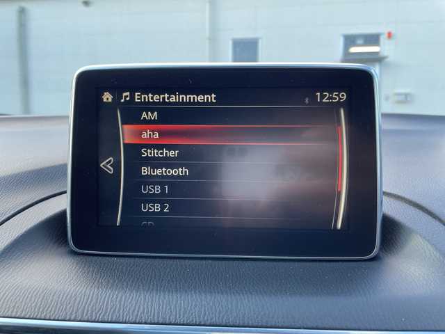 マツダ アクセラ スポーツ XD 岩手県 2014(平26)年 10.7万km ディープクリスタルブルーマイカ 登録時106485km/BOSEスピーカー/SR/ハーフレザーシート/6速MT/純正ナビ/（AM/FM/CD/DVD/Bluetooth/TV）/ワンセグTV/バックカメラ/ステアリングスイッチ/クルーズコントロール/オートライト/HUD/レーンキープアシスト/シートヒーター/RVM/プッシュスタート/純正フロアマット