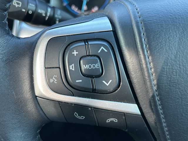 トヨタ ハリアー ハイブリッド プレミアム 山梨県 2014(平26)年 5.6万km スパークリングブラックパールクリスタルシャイン 純正9インチナビ　/４WD　/サンルーフ　/ハーフレザー　/パワーバックドア　/バックモニター　/運転席パワーシート　/AC１００V電源　/クルーズコントロール　/純正アルミホイール　/純正フロアマット